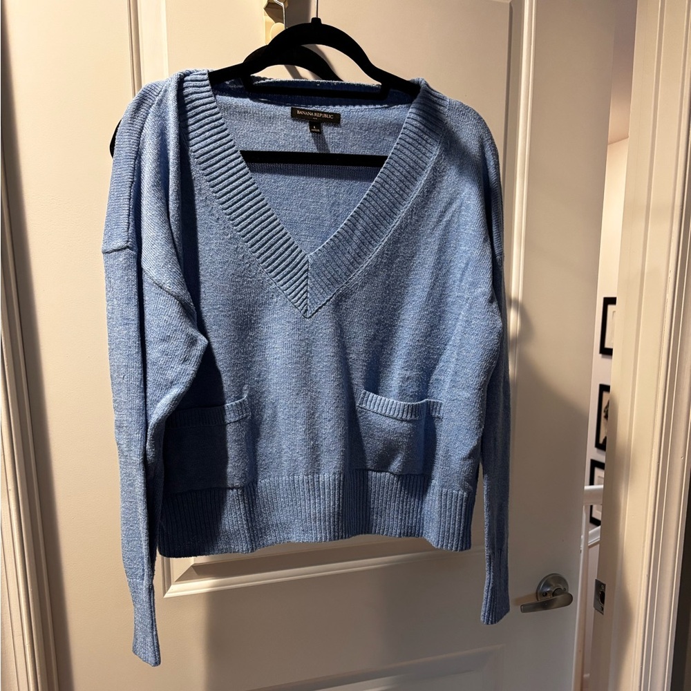 Banana Republic Light Blue Knit Top